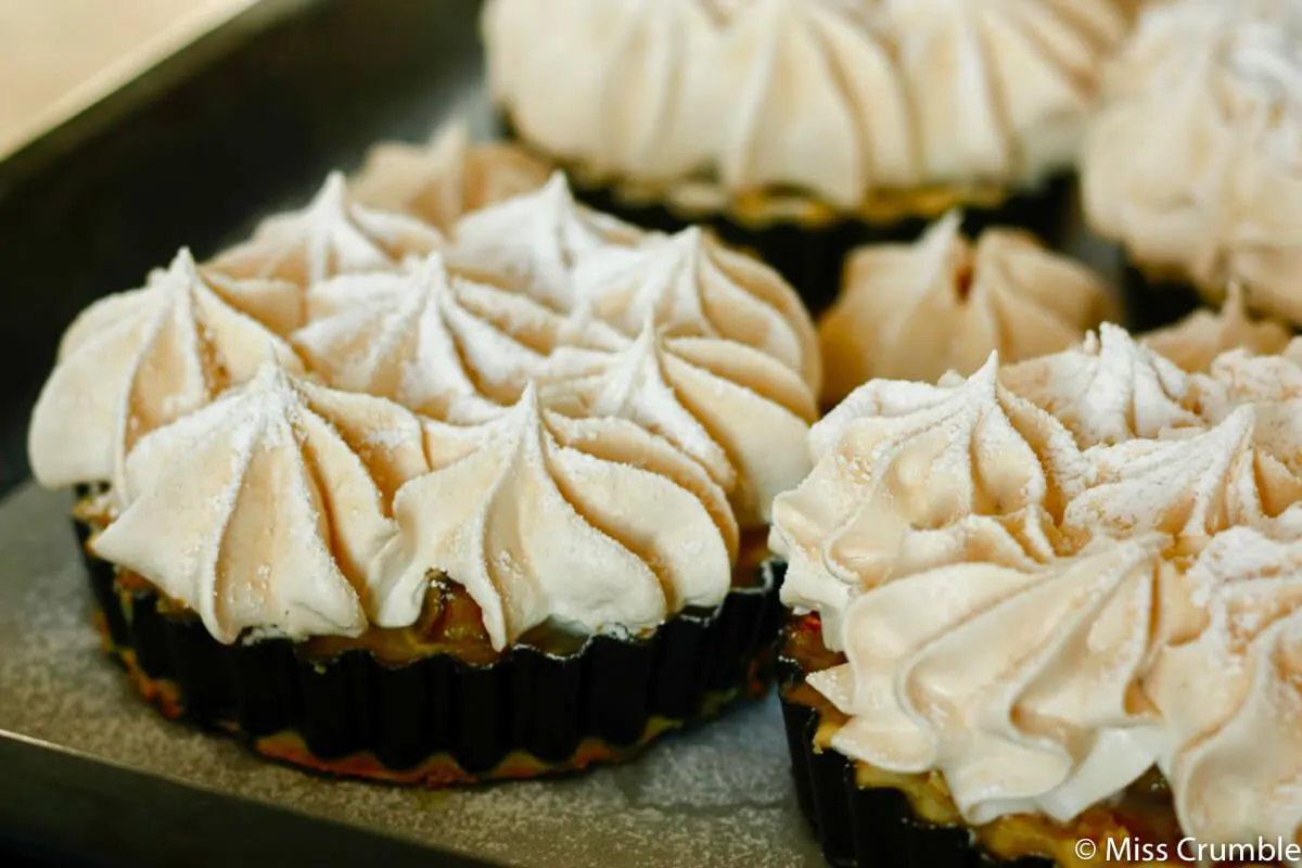 pie-rhubarb-meringue