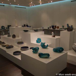 exhibition-dominant-blue-museum-theodore-deck