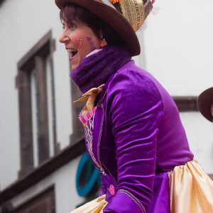 carnival-selestat-woman